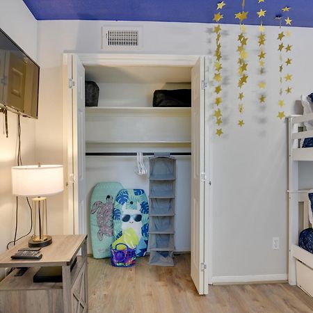 Galveston Townhome With Balconies Walk To Beach! Экстерьер фото