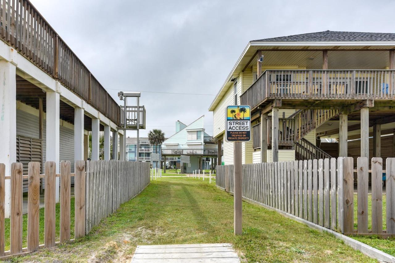 Galveston Townhome With Balconies Walk To Beach! Экстерьер фото