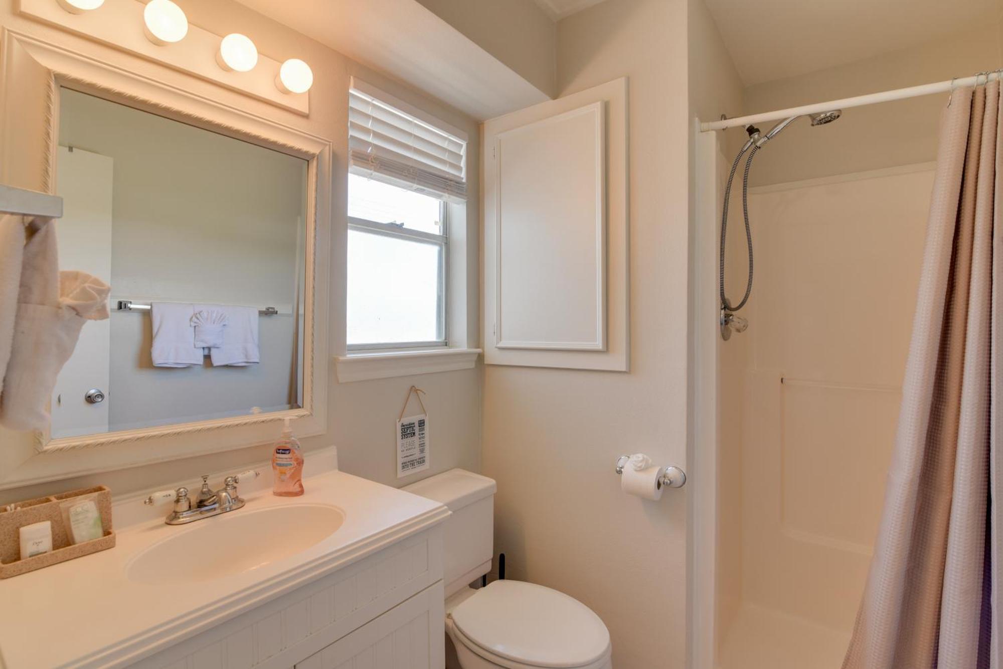 Galveston Townhome With Balconies Walk To Beach! Экстерьер фото