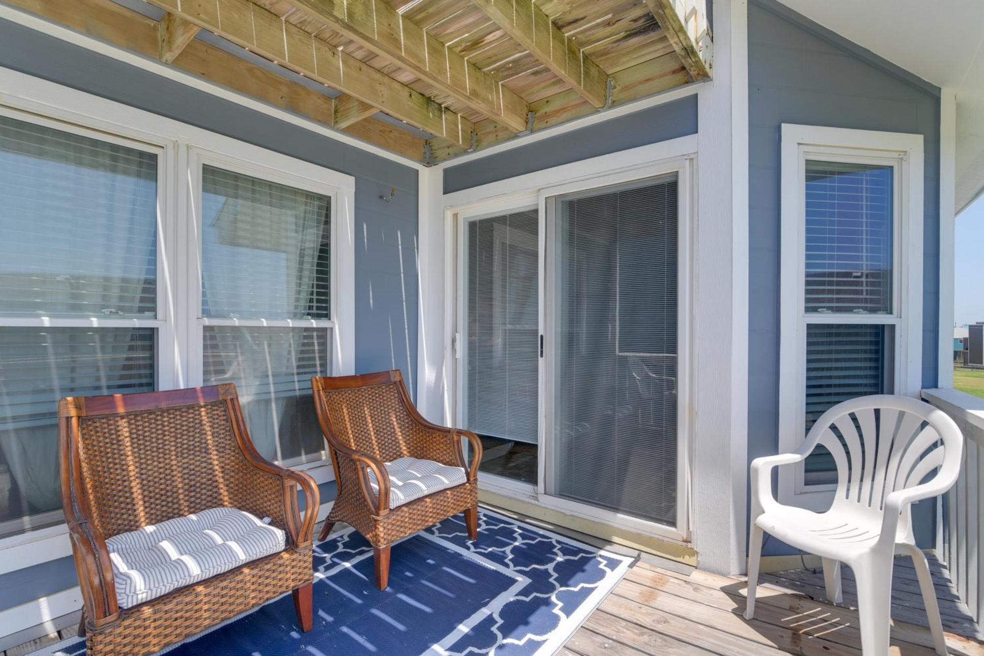 Galveston Townhome With Balconies Walk To Beach! Экстерьер фото
