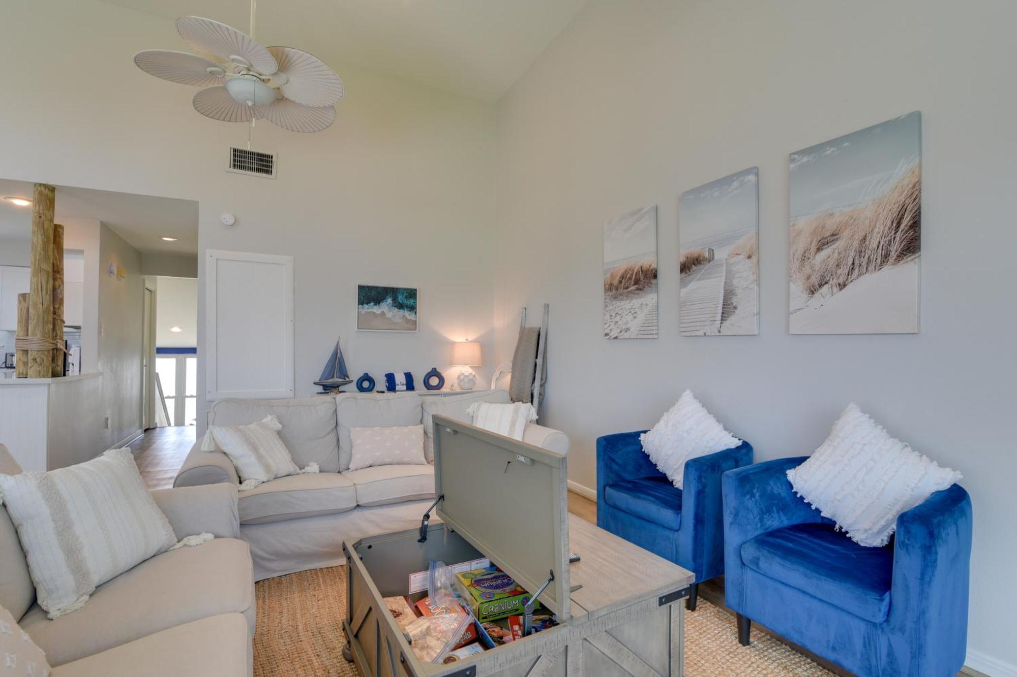 Galveston Townhome With Balconies Walk To Beach! Экстерьер фото