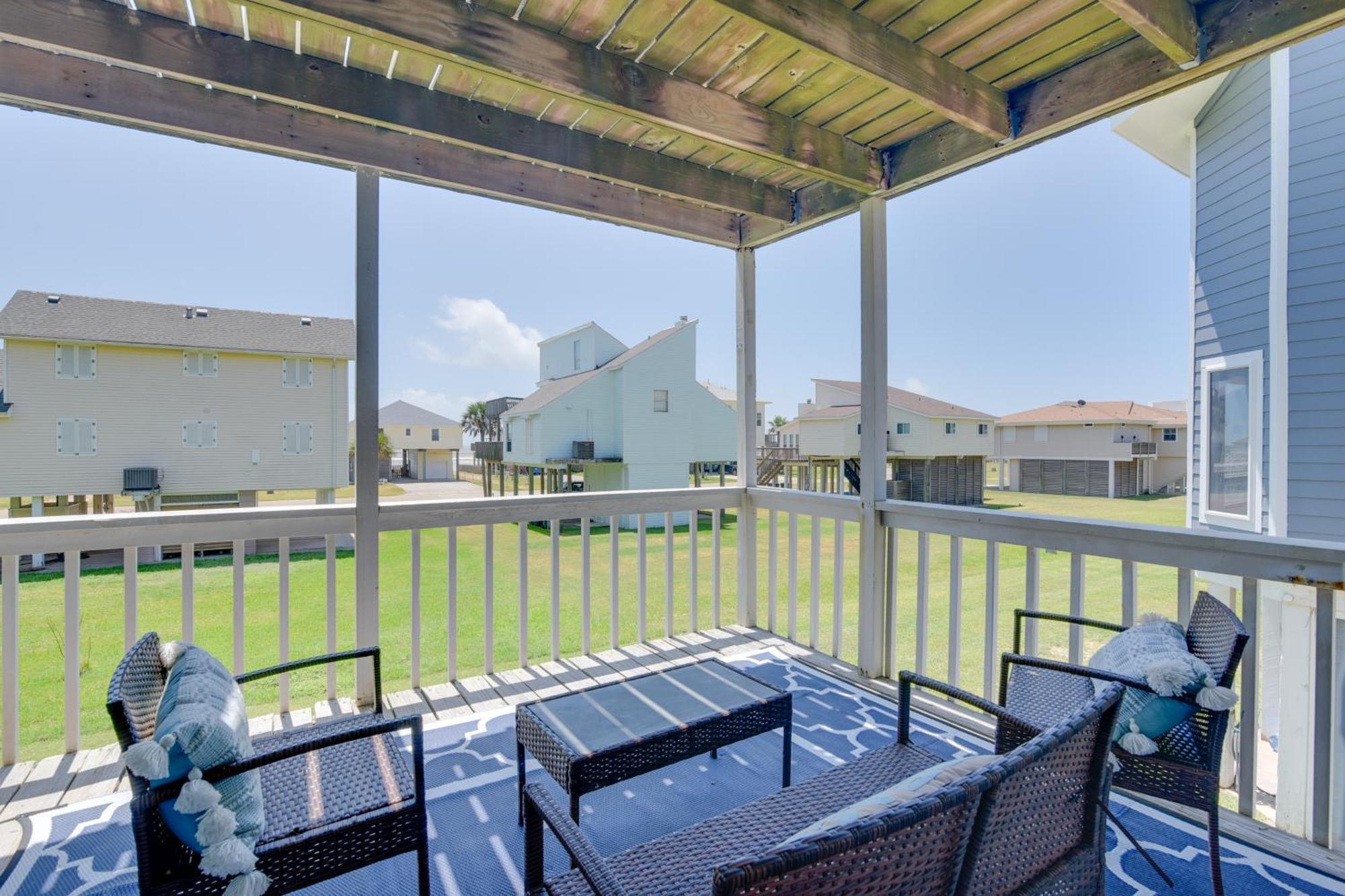 Galveston Townhome With Balconies Walk To Beach! Экстерьер фото